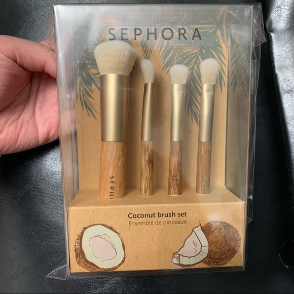New 💕 SEPHORA Coconut Mini Brush Set - 4 Pc. - Picture 2 of 3